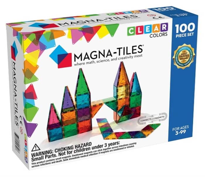Magna-tiles clear color 100 parça ile çocuklarınızın hayal gücünü serbest bırakın! Bu paket, 50 küçük kare, 4 büyük kare, 20 eşkenar üçgen, 11 dik üçgen ve 15 ikizkenar üçgen içerir.