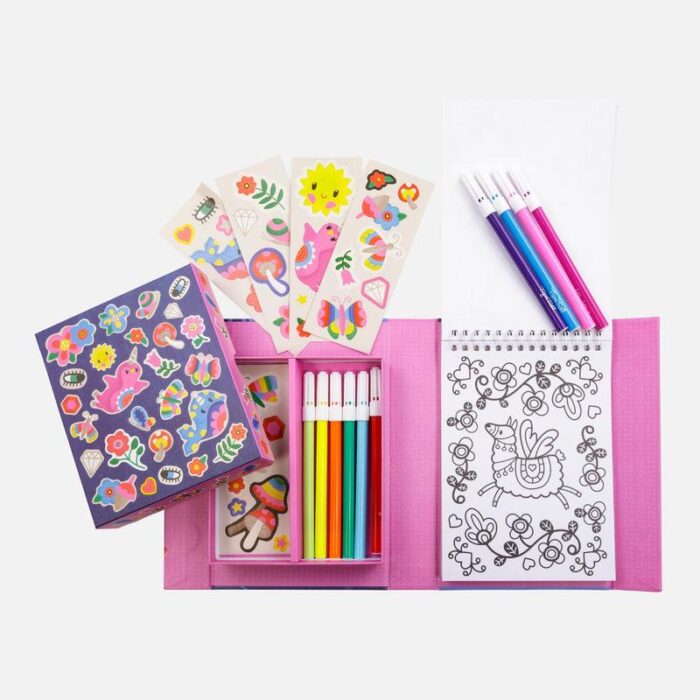 Colouringset magicalcreatures contents gray