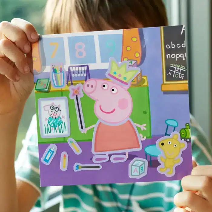 Mori toys dress-up reusable sticker set: peppa pig'in tarzını belirle 80 çıkartma 2 sahne - görsel 3