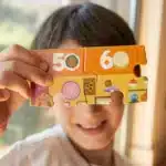 Mori Toys Brain Trainer Puzzle: Busy Restaurant 48 Parça Yapboz, Bulma, Sayma ve Eşleştirme Oyunu - Görsel 5