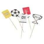Ginger Ray'in 12'li futbol cupcake süsleri, futbol tutkunu çocuklar için mükemmel! Renkli detayları ve çevre dostu yapısıyla partileri eğlenceli hale getiriyor. Şimdi keşfedin!