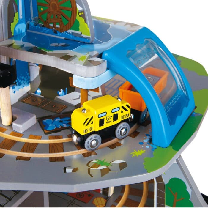 Hape mighty maden oyuncağı - görsel 2