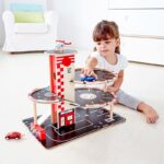 Hape Park & Go Oyuncak Garaj - Görsel 3