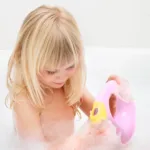 Quut Çift Taraflı Çocuk Sulama Kabı Small - Banana Pink - Görsel 6